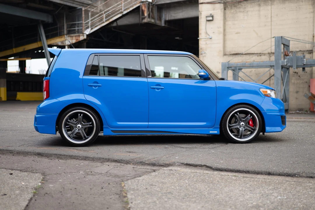 2011 Scion xB - Image 25 of 31