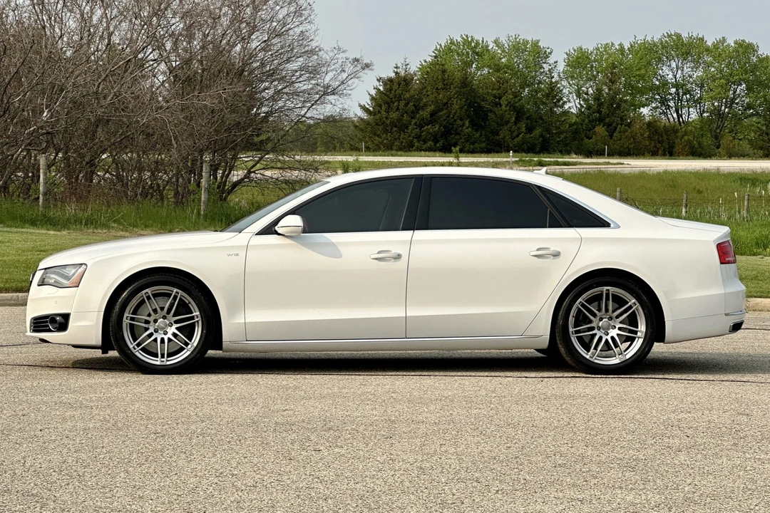 2012 Audi D4 A8 - Image 11 of 31