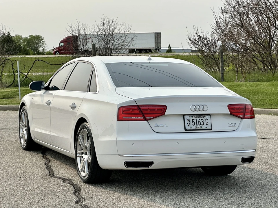 2012 Audi D4 A8 - Image 9 of 31