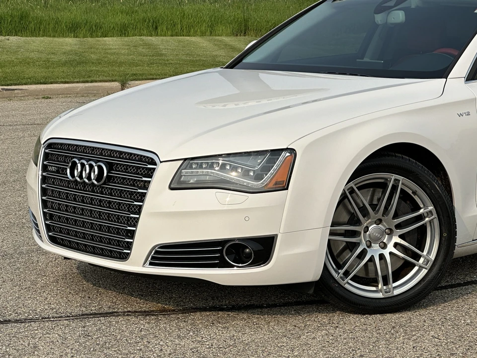 2012 Audi D4 A8 - Image 12 of 31
