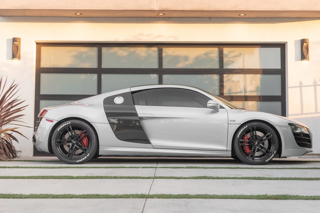 2012 Audi 42 R8 - Image 10 of 31