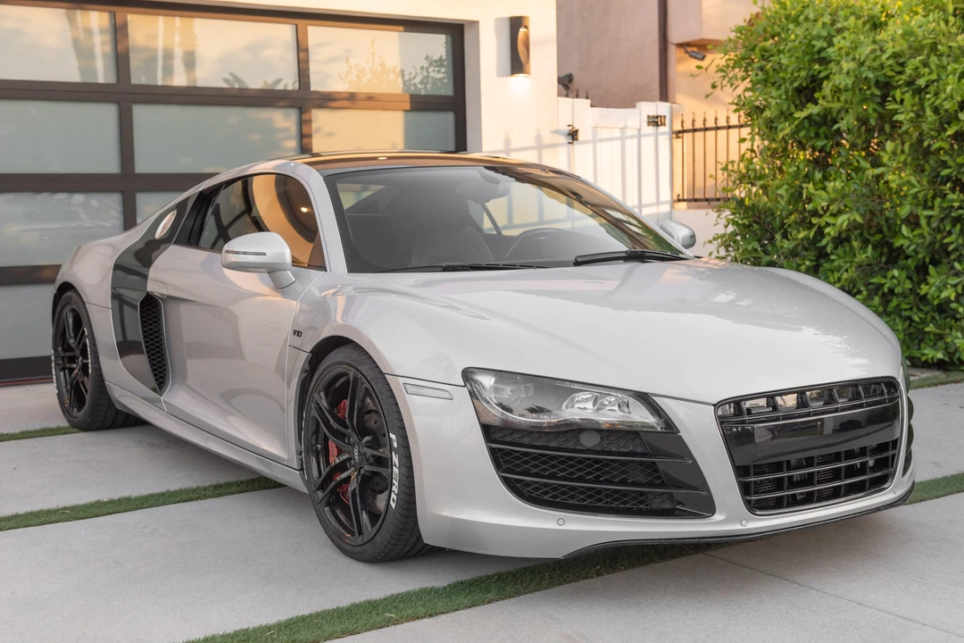 2012 Audi 42 R8 - Image 11 of 31
