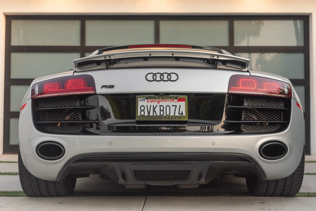 2012 Audi 42 R8 - Image 6 of 31