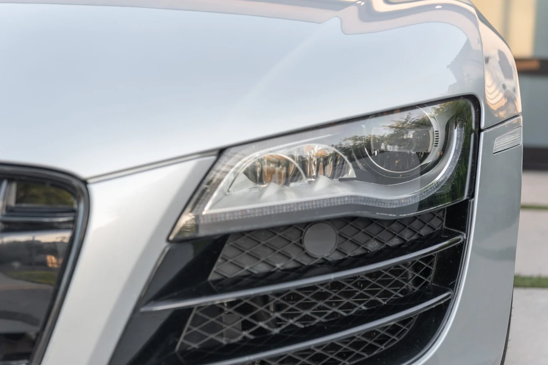 2012 Audi 42 R8 - Image 17 of 31