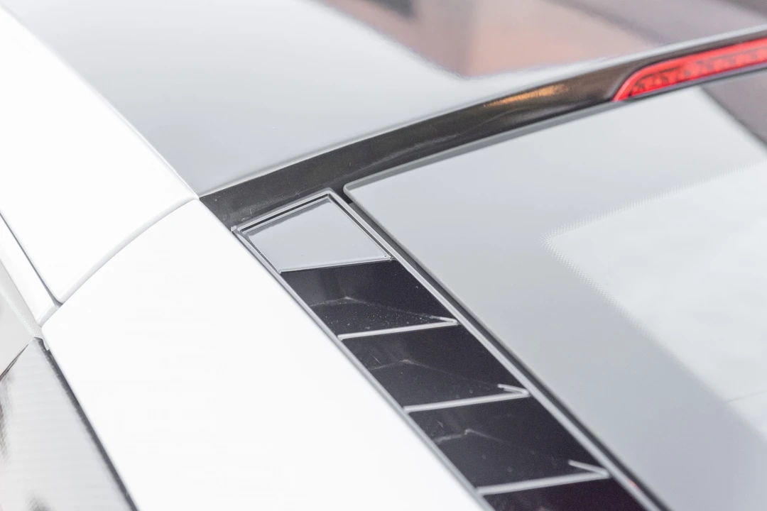 2012 Audi 42 R8 - Image 28 of 31