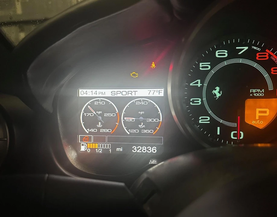 2012 Ferrari California - Image 20 of 31