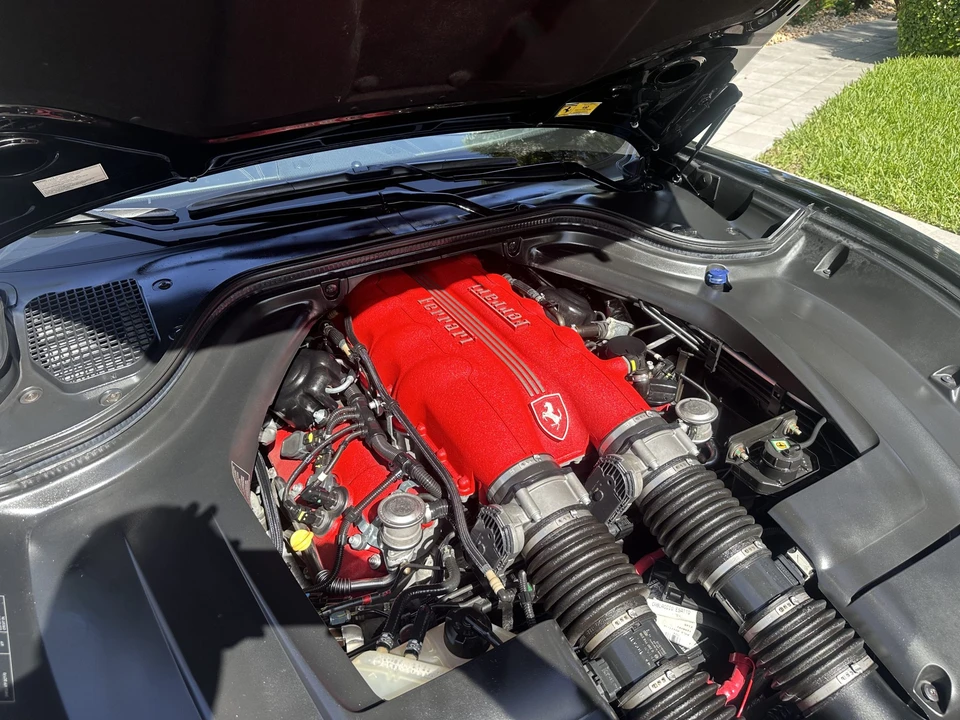 2012 Ferrari California - Image 25 of 31
