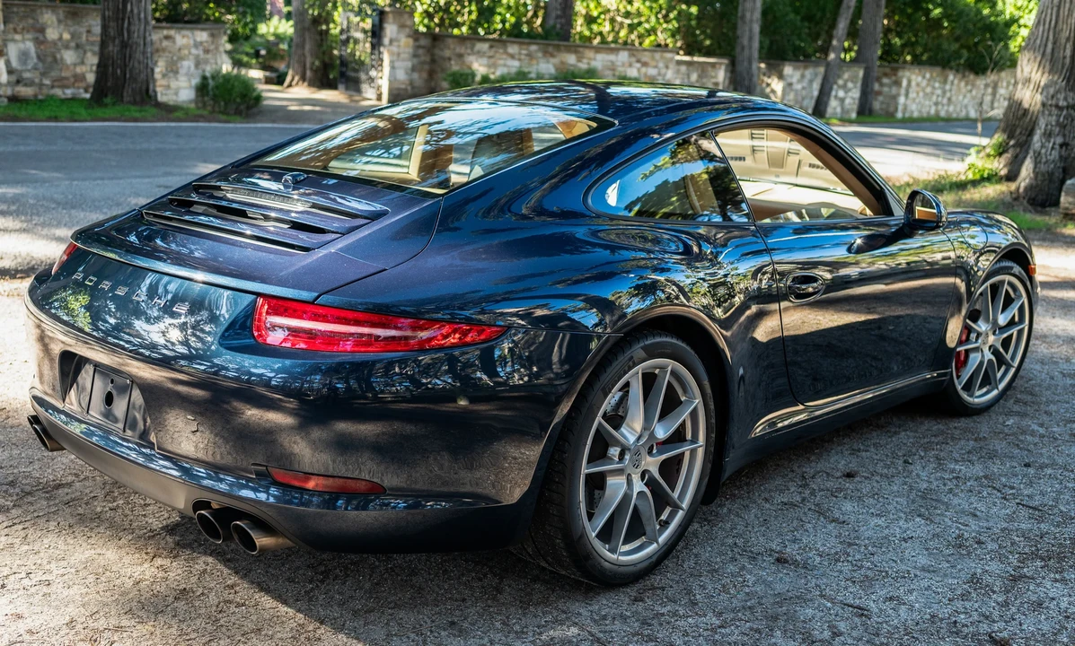 2012 Porsche 991 Carrera S - Image 22 of 31