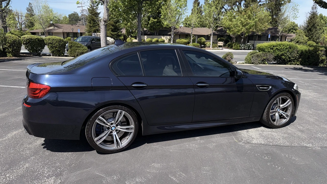 2013 BMW F10 M5 - Image 11 of 21