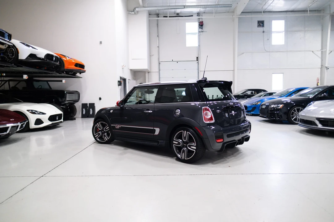 2013 Mini Coupe & Roadster - Image 26 of 31
