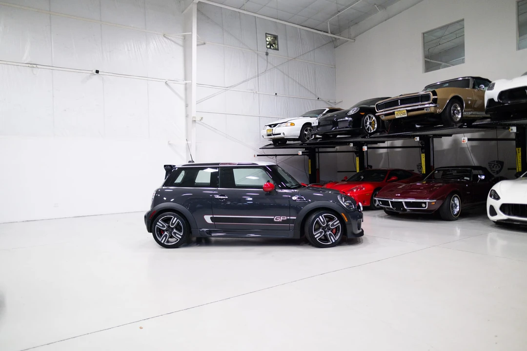 2013 Mini Coupe & Roadster - Image 12 of 31