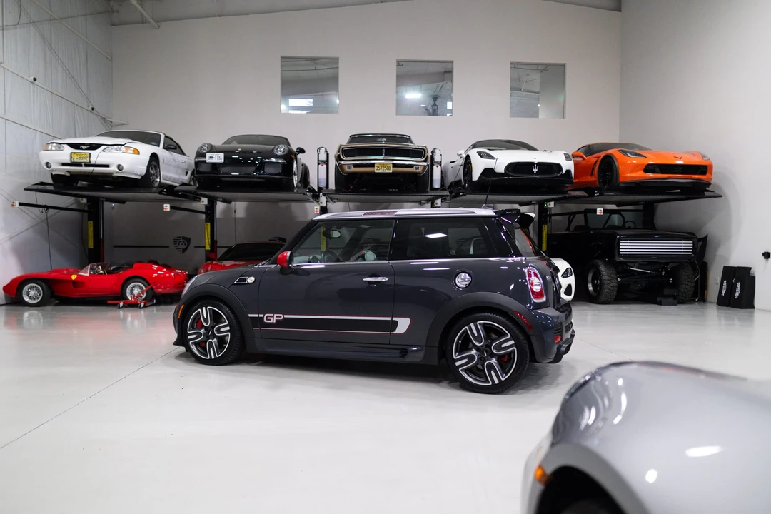 2013 Mini Coupe & Roadster - Image 27 of 31