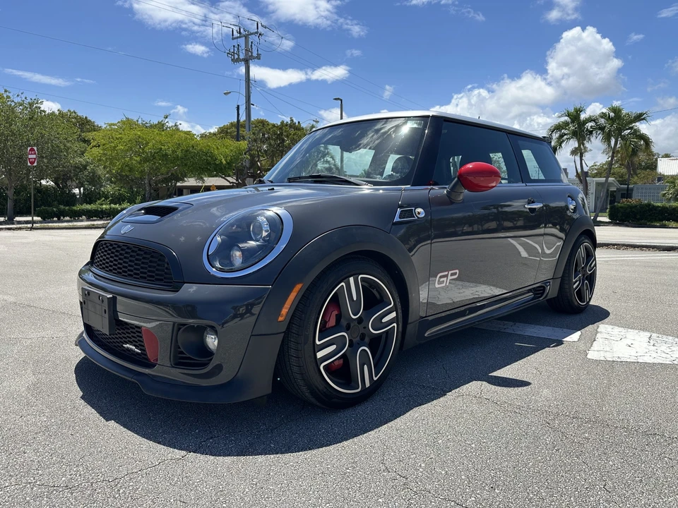 2013 Mini Mini John Cooper Works 2nd Gen - Image 2 of 31