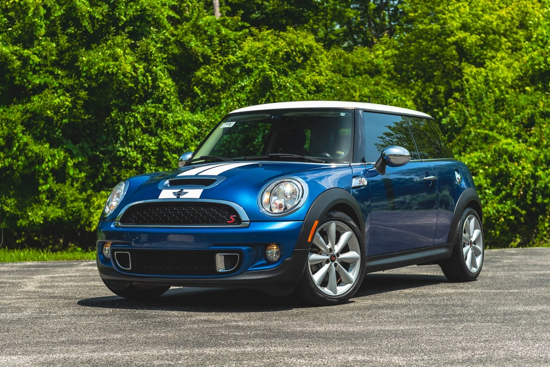 2013 Mini Mini 2nd Gen - Image 9 of 31