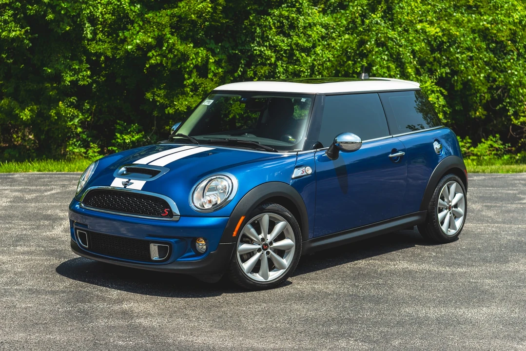 2013 Mini Mini 2nd Gen - Image 7 of 31