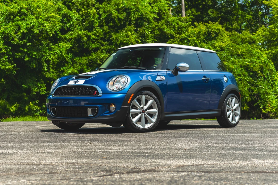 2013 Mini Mini 2nd Gen - Image 8 of 31