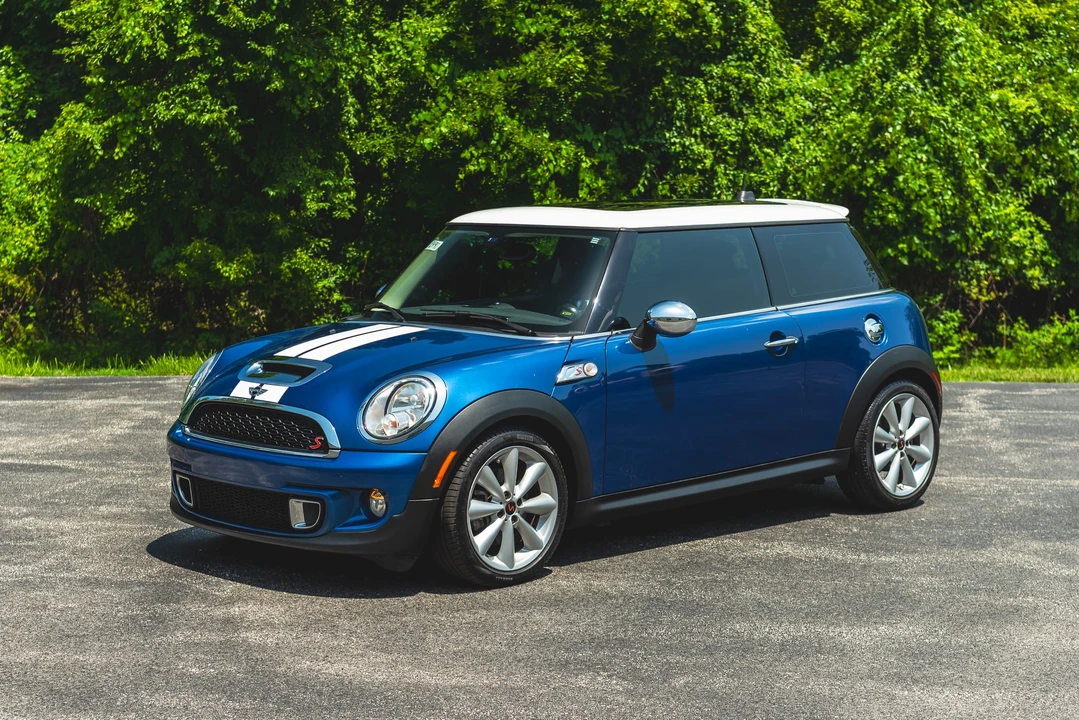 2013 Mini Mini 2nd Gen - Image 5 of 31