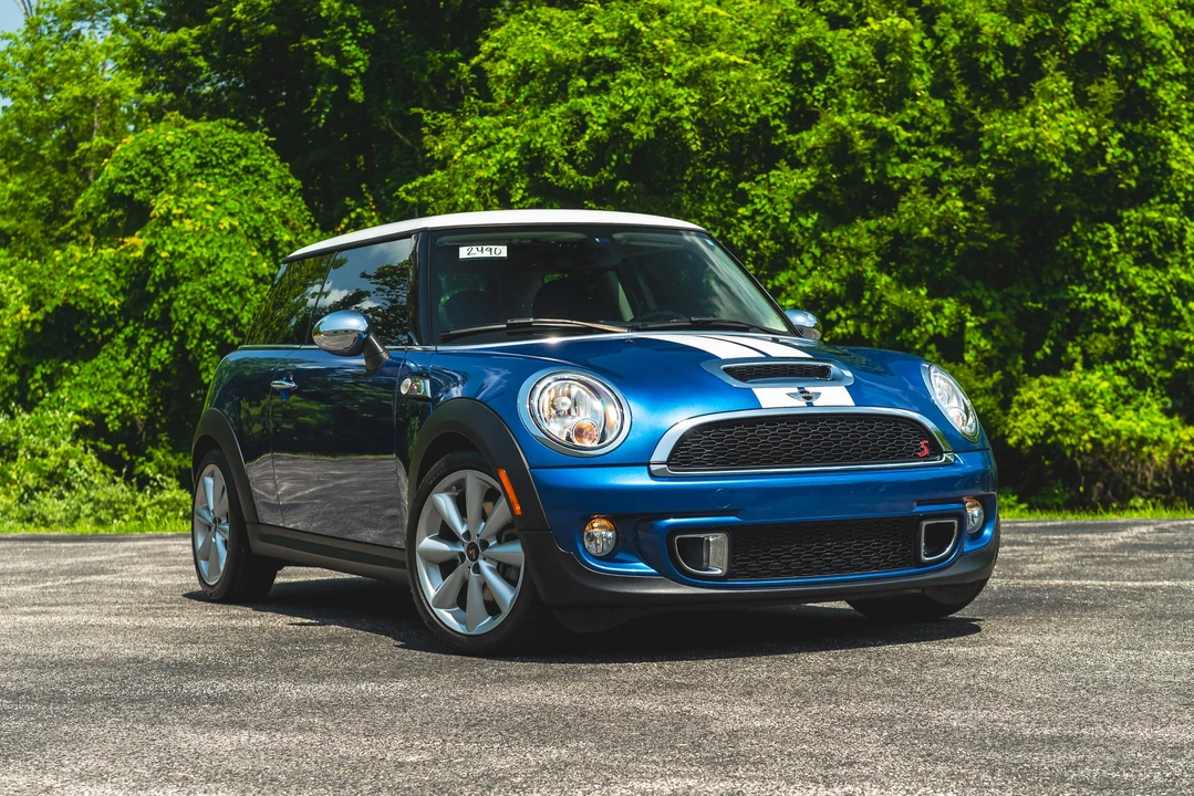 2013 Mini Mini 2nd Gen - Image 15 of 31