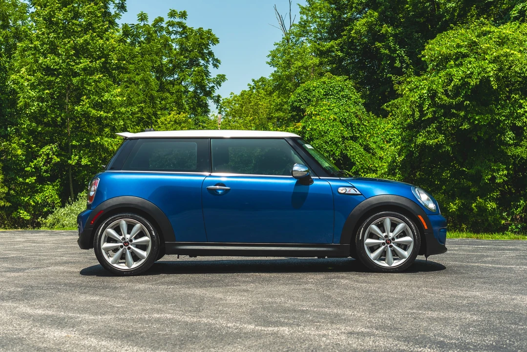 2013 Mini Mini 2nd Gen - Image 17 of 31