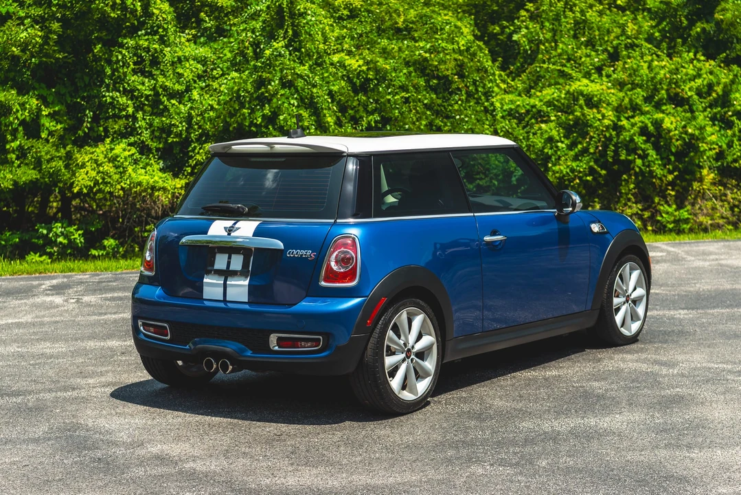 2013 Mini Mini 2nd Gen - Image 19 of 31