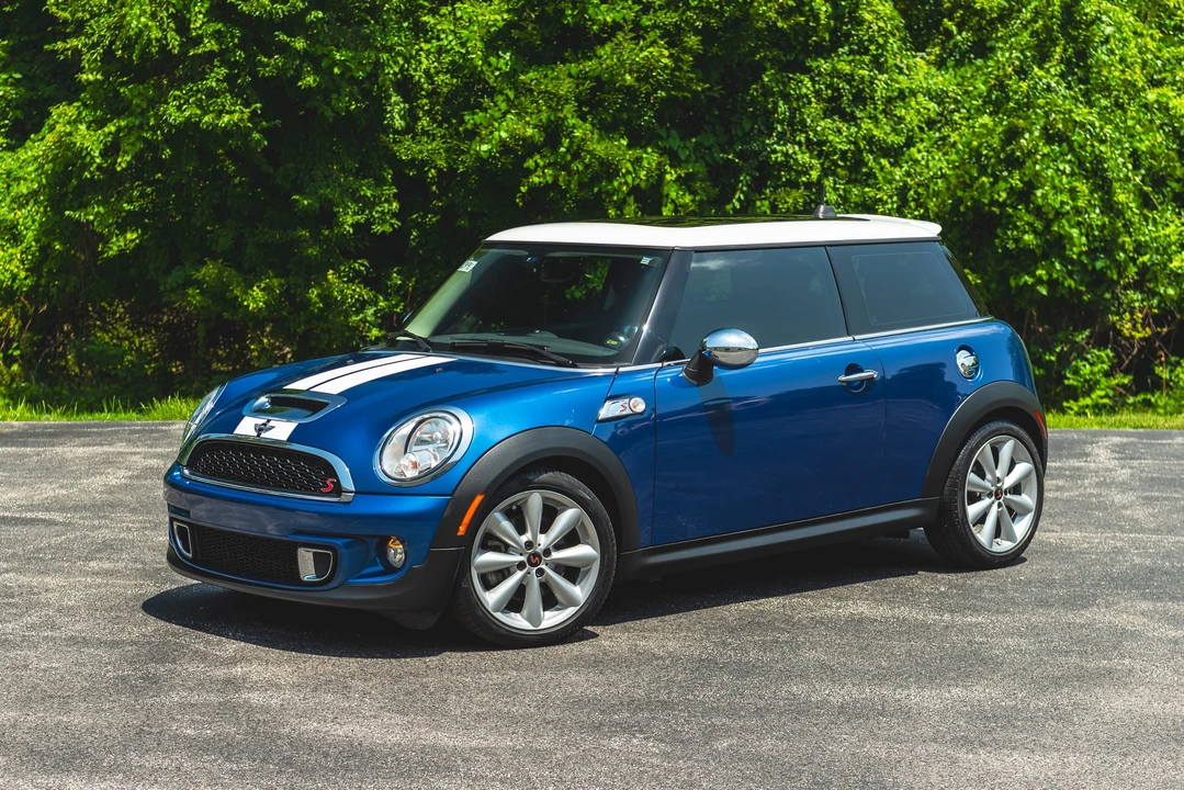 2013 Mini Mini 2nd Gen - Image 4 of 31