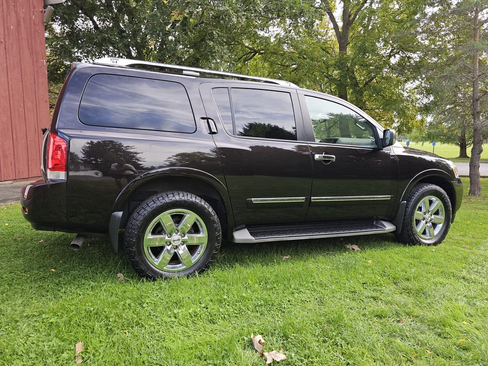 2013 Nissan Armada - Image 19 of 31