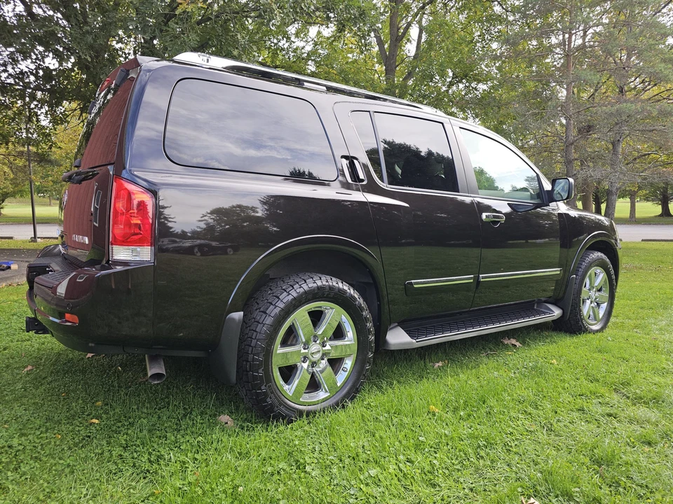2013 Nissan Armada - Image 20 of 31