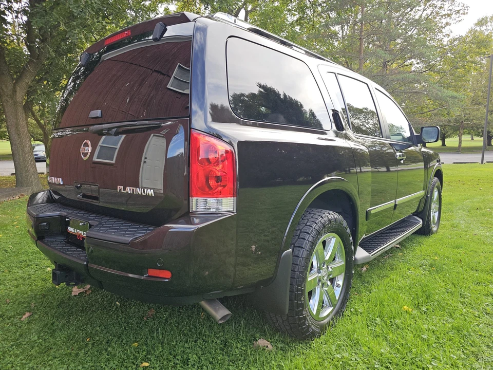 2013 Nissan Armada - Image 23 of 31