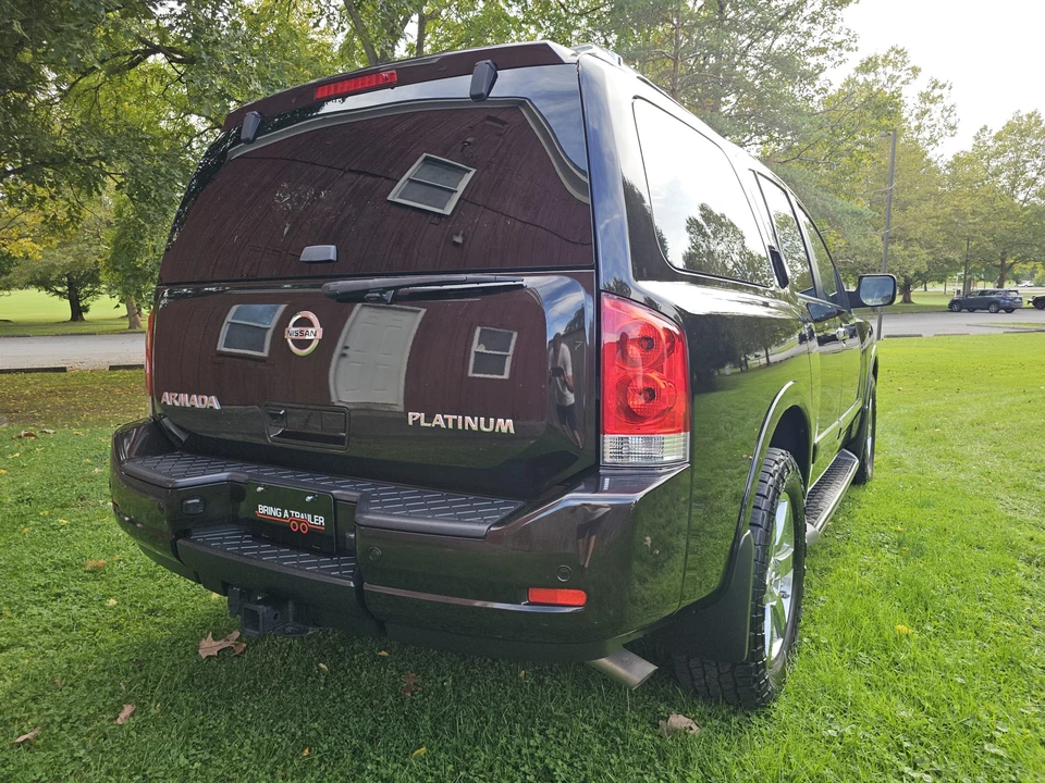 2013 Nissan Armada - Image 24 of 31