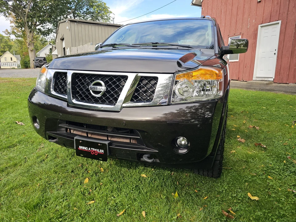 2013 Nissan Armada - Image 6 of 31