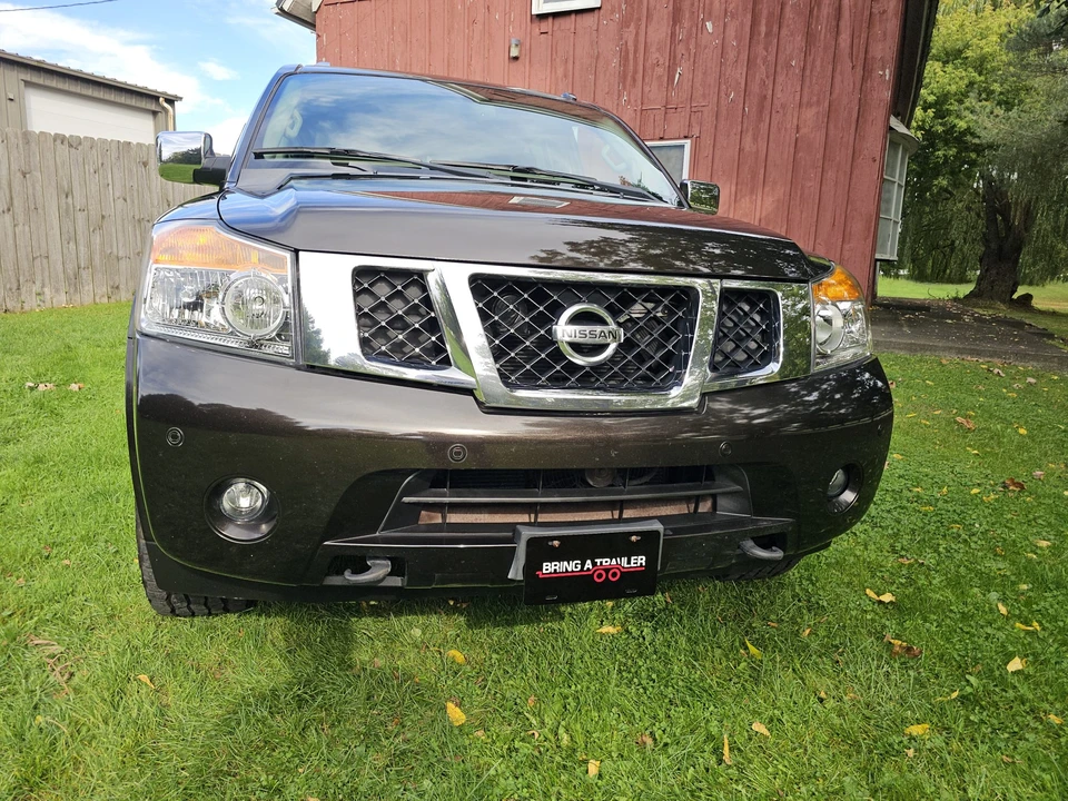 2013 Nissan Armada - Image 10 of 31