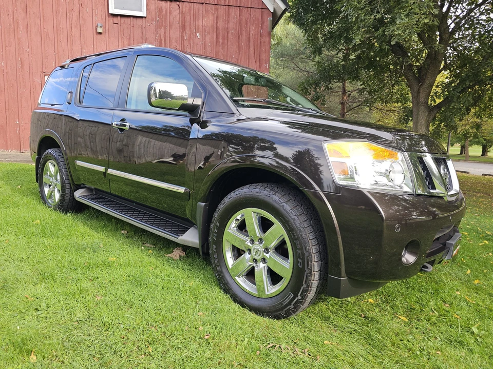 2013 Nissan Armada - Image 15 of 31