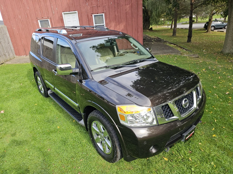 2013 Nissan Armada - Image 14 of 31