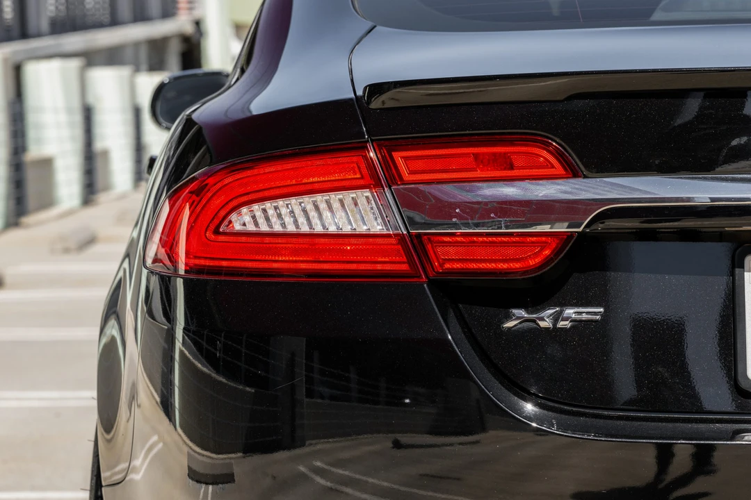 2014 Jaguar X250 XFR - Image 26 of 31