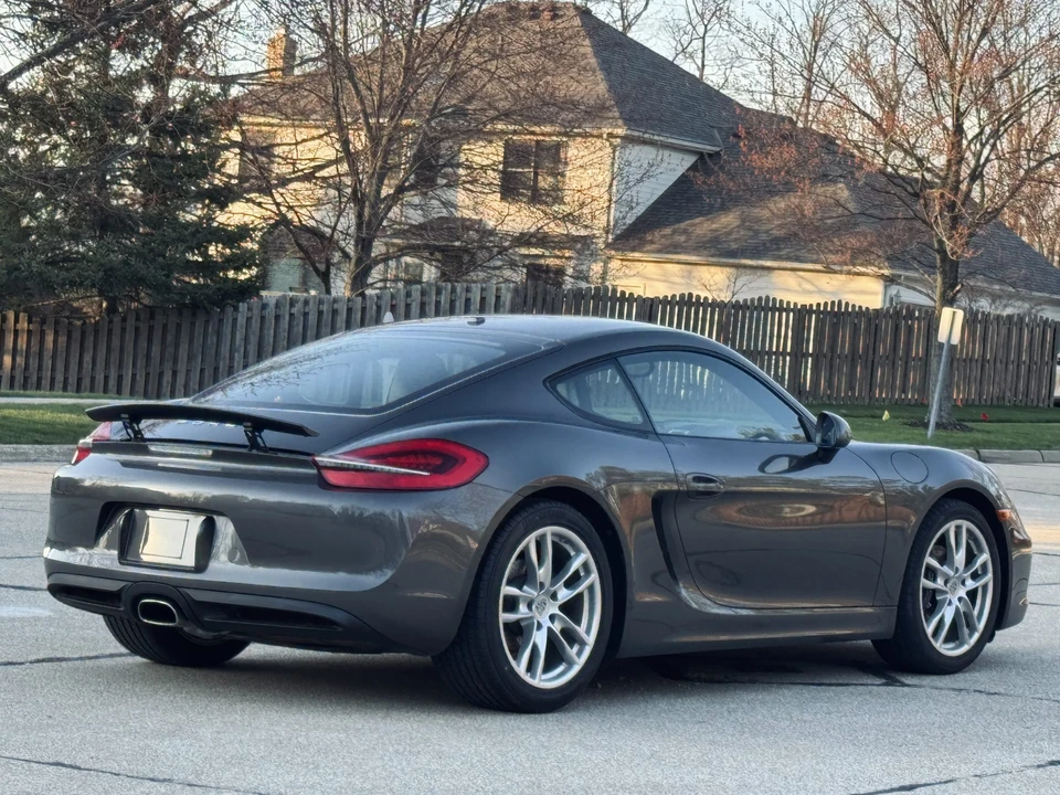 2014 Porsche 981 Cayman - Image 16 of 31