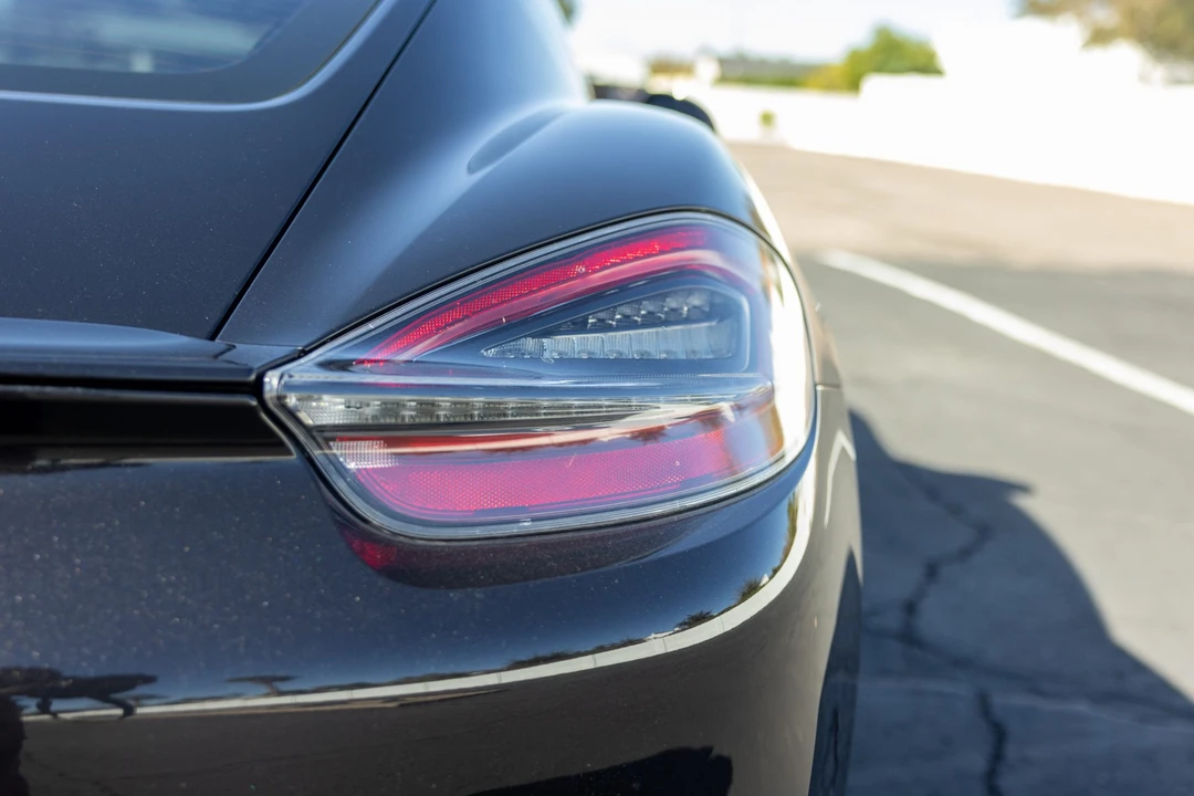 2014 Porsche 981 Cayman S - Image 14 of 31
