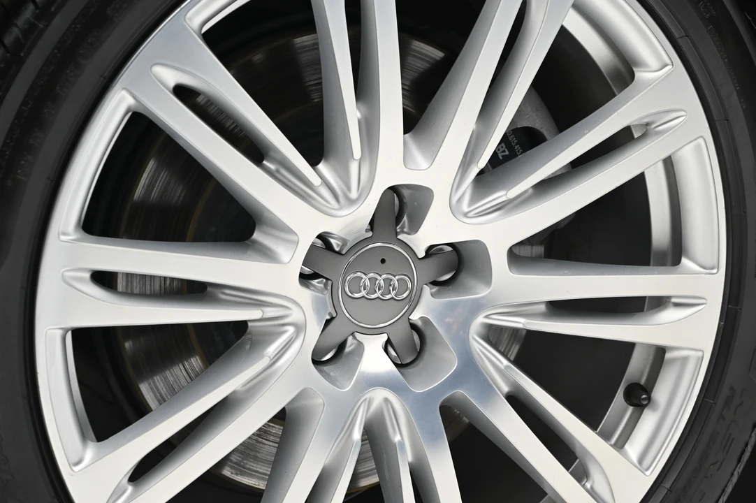2015 Audi D4 A8 - Image 27 of 31