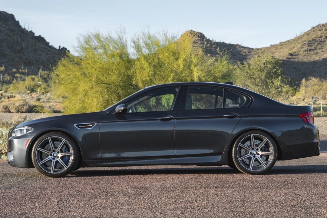 2015 BMW F10 M5 - Image 3 of 6