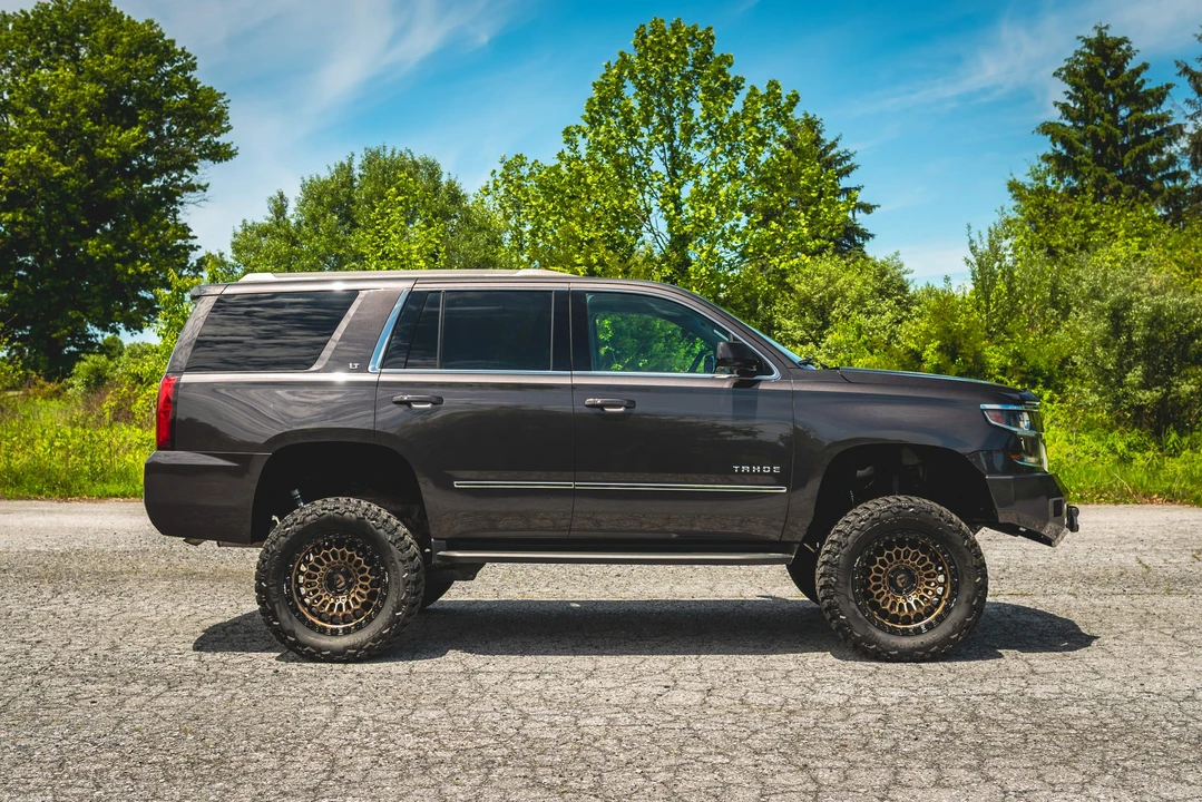 2015 Chevrolet Tahoe 4th Gen - Image 24 of 31