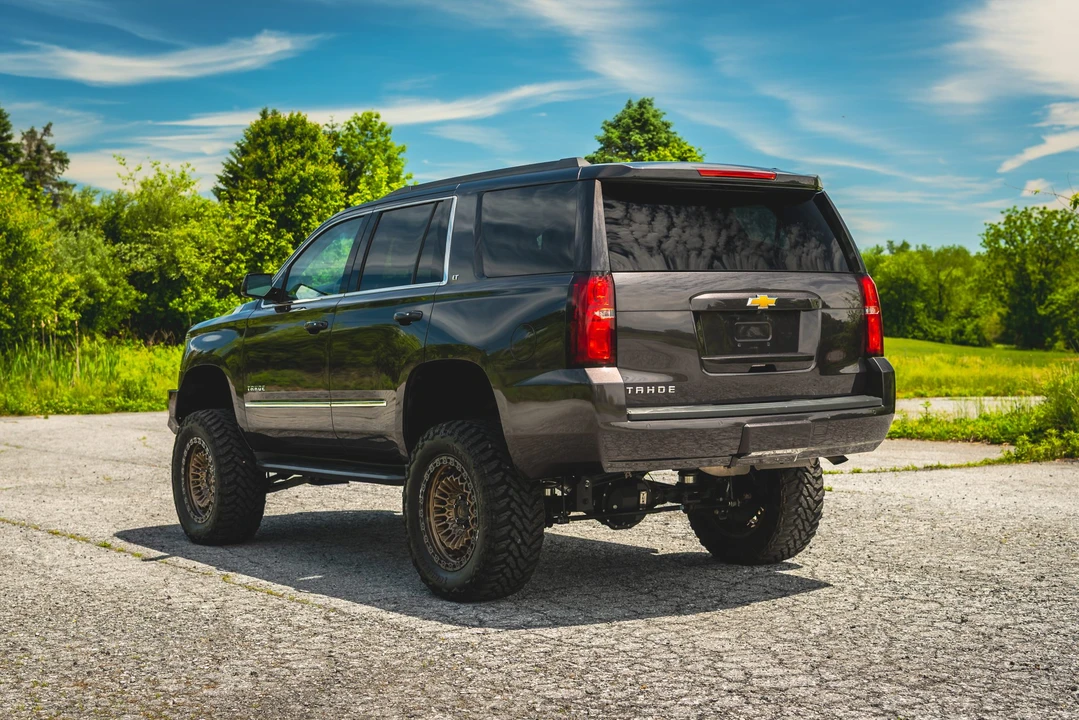 2015 Chevrolet Tahoe 4th Gen - Image 16 of 31