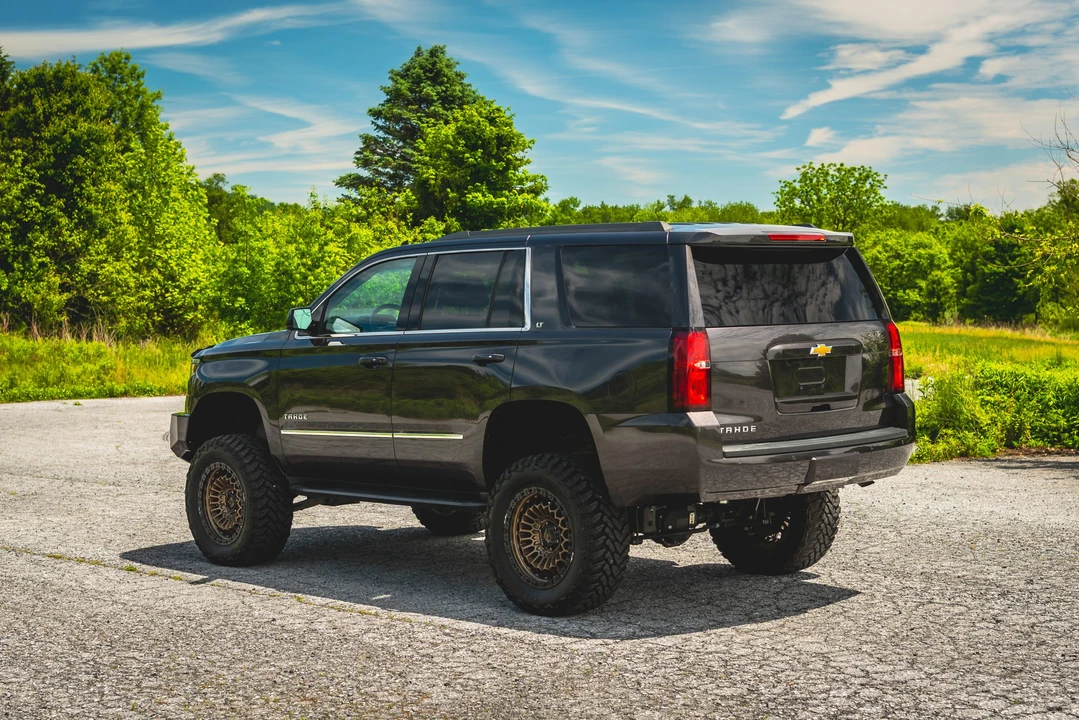 2015 Chevrolet Tahoe 4th Gen - Image 14 of 31