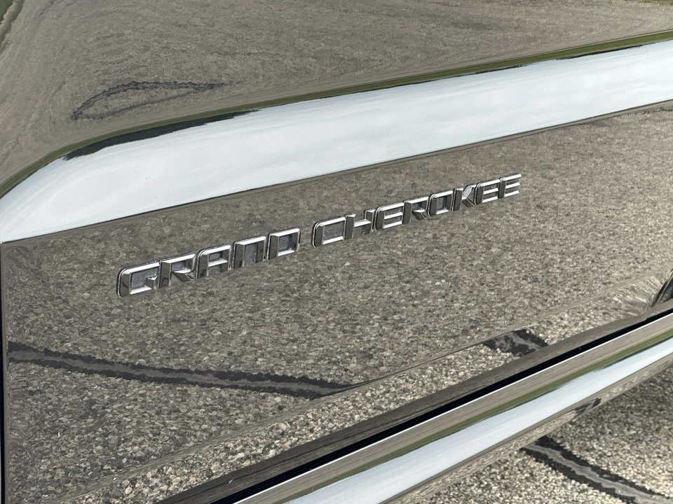 2015 Jeep WK2 Grand Cherokee - Image 18 of 31