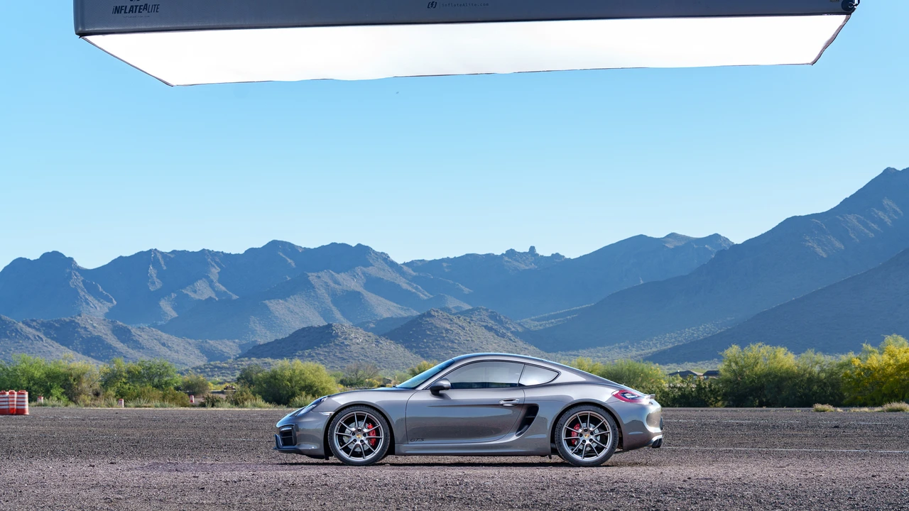 2015 Porsche 981 Cayman GTS - Image 15 of 31