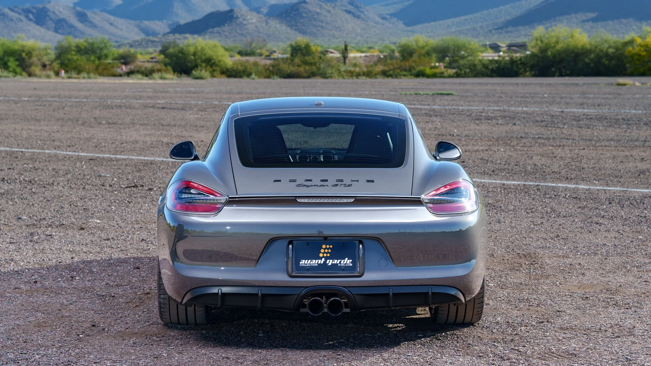 2015 Porsche 981 Cayman GTS - Image 24 of 31