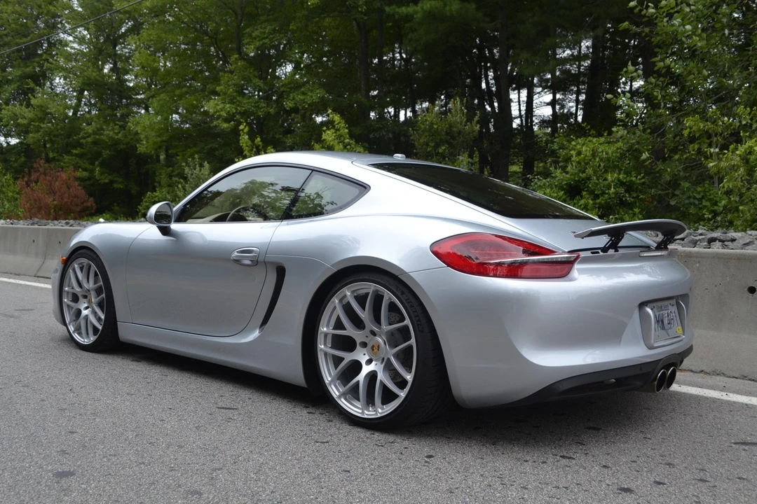 2015 Porsche 981 Cayman - Image 15 of 31