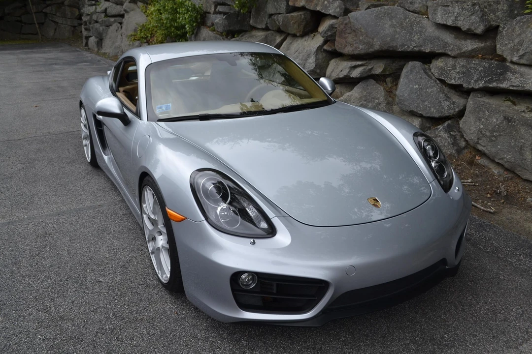 2015 Porsche 981 Cayman - Image 26 of 31