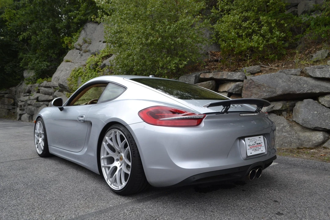 2015 Porsche 981 Cayman - Image 17 of 31