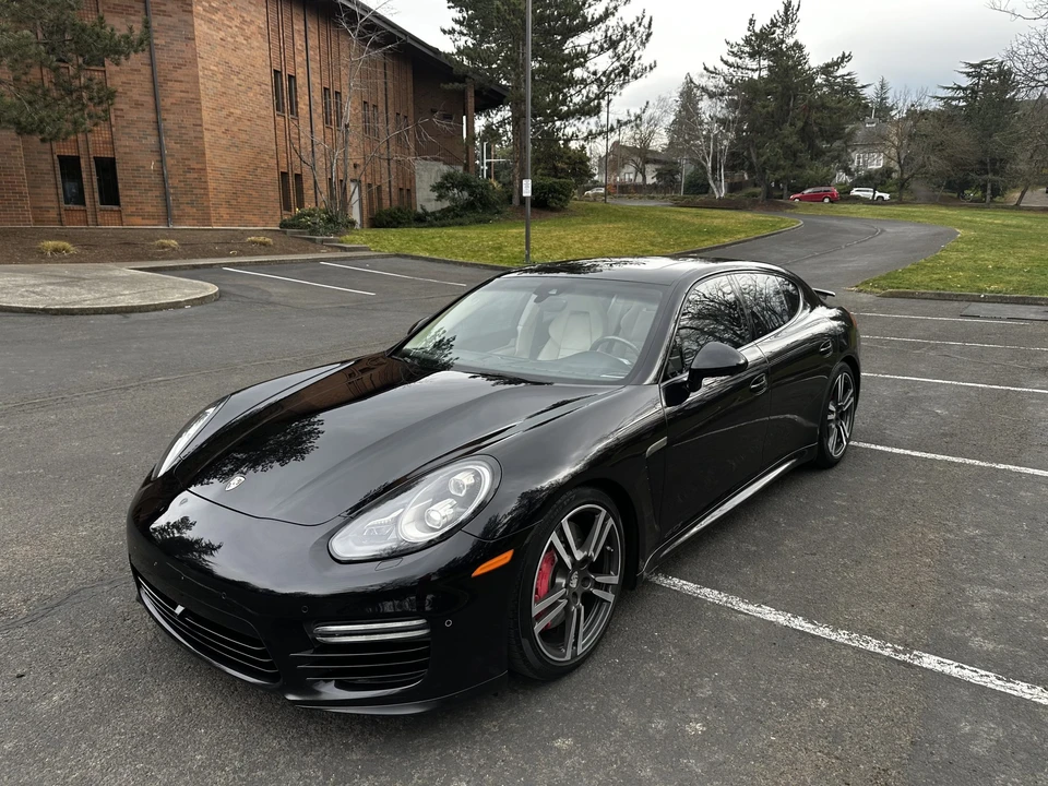 2016 Porsche 970 Panamera GTS - Image 4 of 31