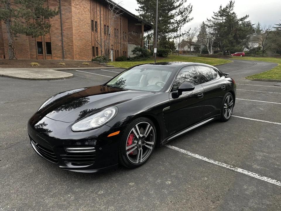 2016 Porsche 970 Panamera GTS - Image 5 of 31