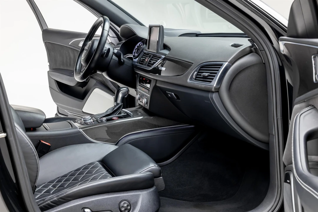 2017 Audi C7 S6 - Image 27 of 31
